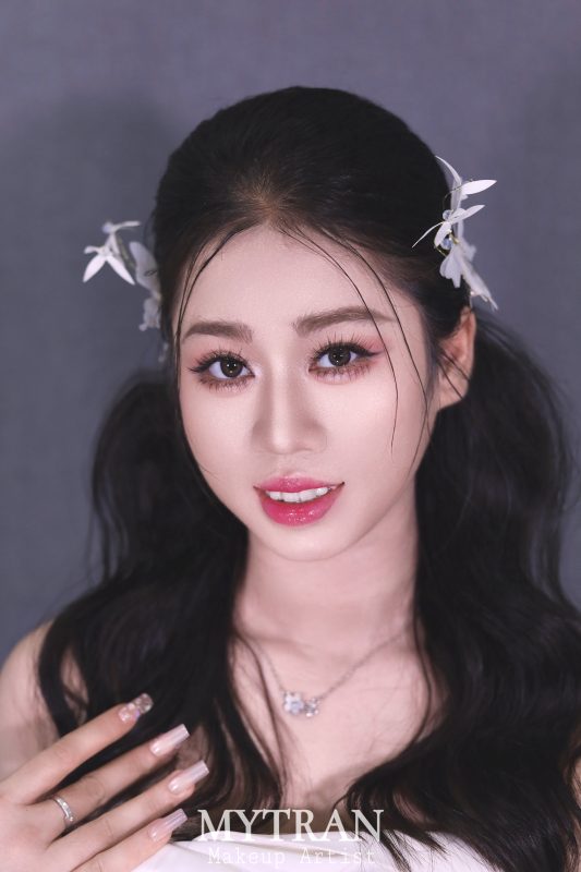 Kỹ Thuật Makeup Bà Sui Giấu Nếp Nhăn Trẻ Hóa Tự Nhiên - Mỹ Trân Makeup 450k